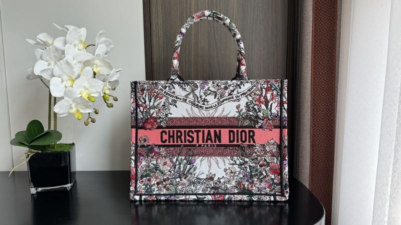 Christian Dior Shopping Bags